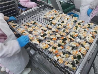 It Is Recommended To Use A Spray Sterilization Retort For Sterilizing Vacuum-packed Food.
